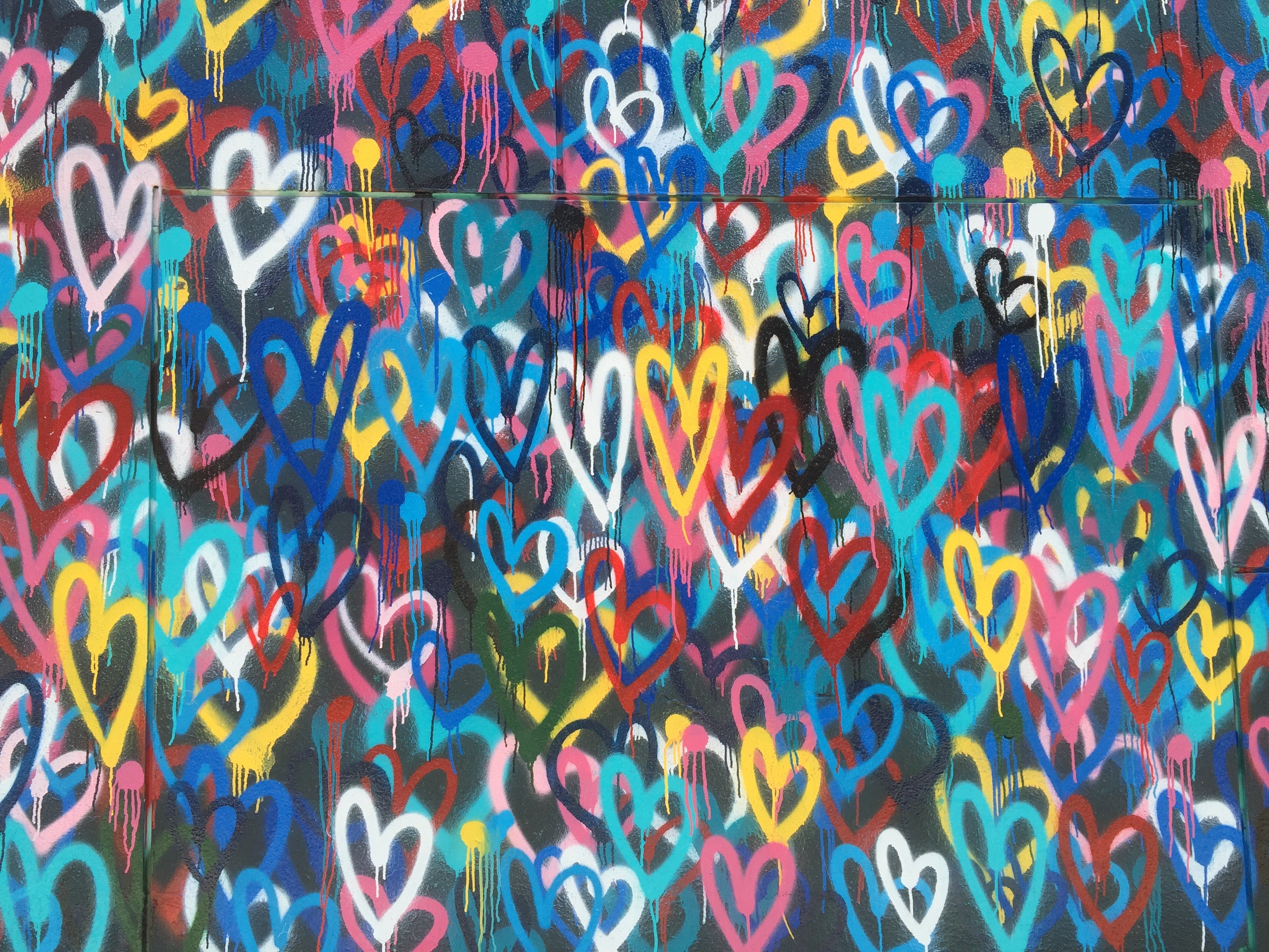 multicolored heart wallpaper